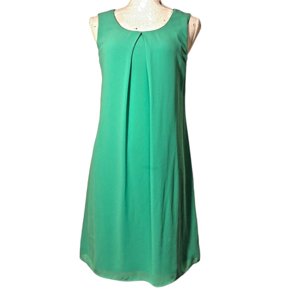 A Byer Green Sheath Dress